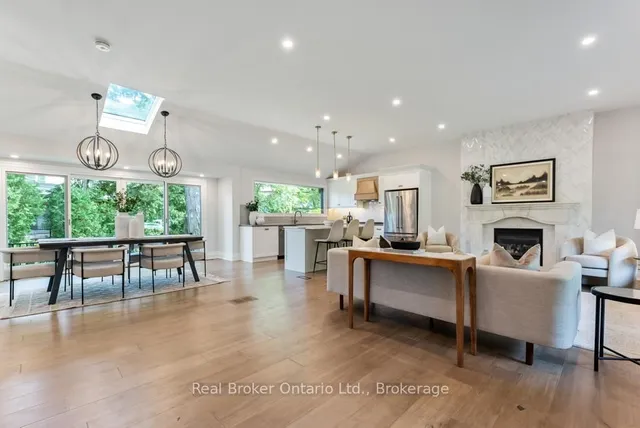 Additional image 4 of 307 South Crt