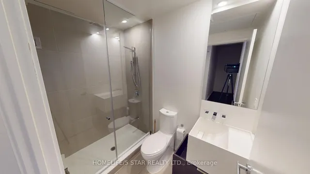 Additional image 21 of 1 BLOOR St Unit 4407