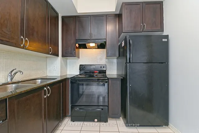 Additional image 20 of 50 Sky Harbour Dr Unit 411