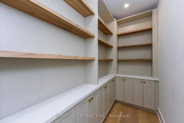 Additional image 11 of 310 Tuck Dr