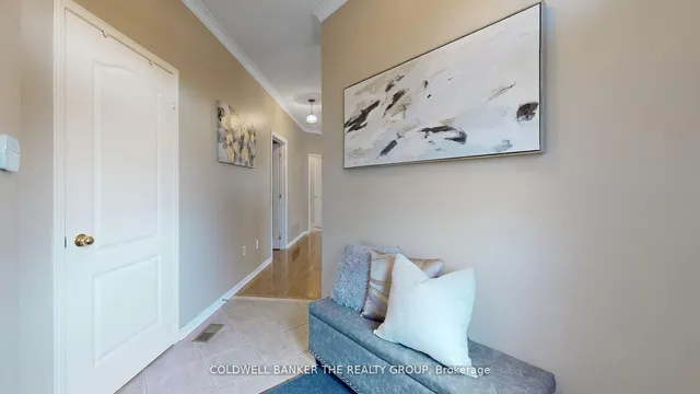 Additional image 5 of 5 Collingwood Ave