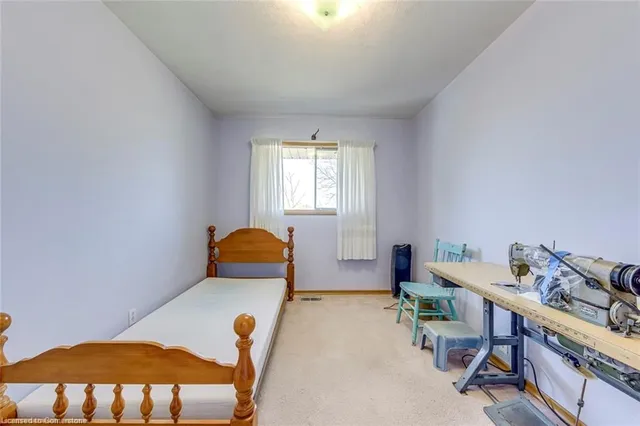 Additional image 34 of 1515 Burloak Dr