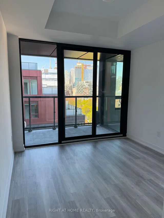 Additional image 30 of 28 Eastern Ave Unit LPH 03