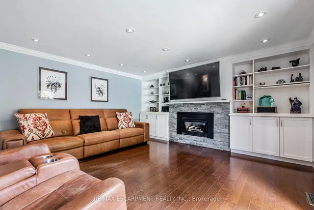 Additional image 11 of 4463 Hawthorne Dr