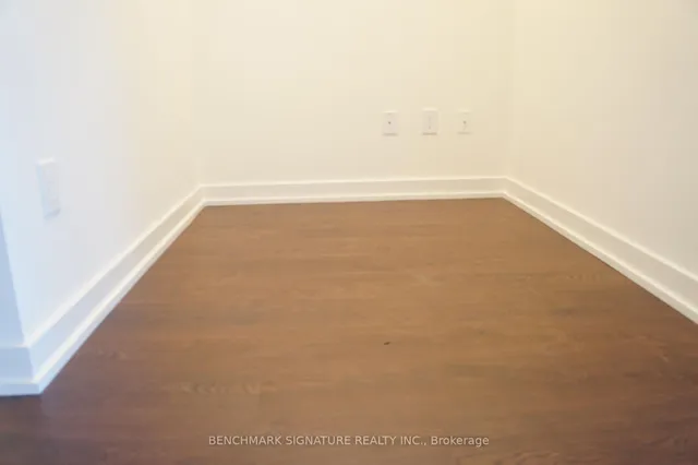 Additional image 4 of 121 Mcmahon Dr Unit 1603