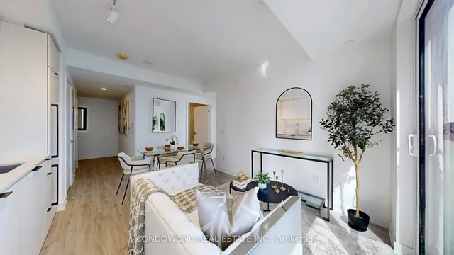 Additional image 3 of 252 Church St Unit 1706