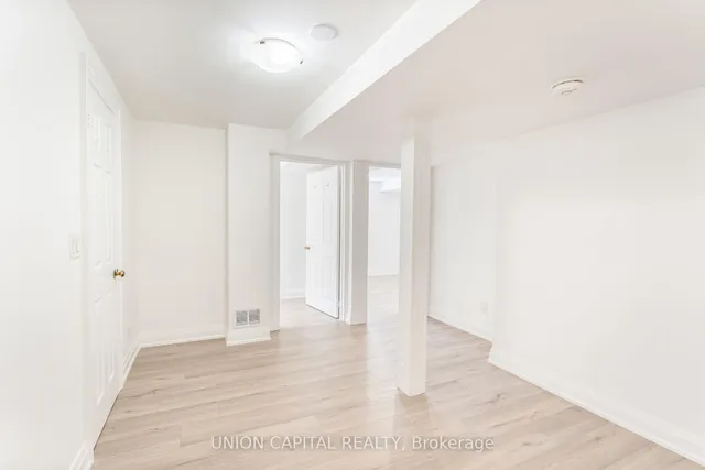 Additional image 37 of 14 Rodwell Crt