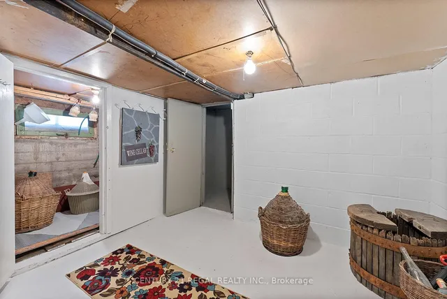 Additional image 33 of 246 Westlake Ave