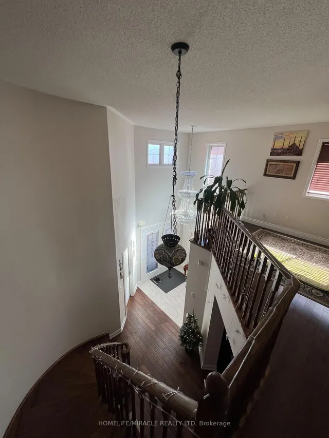 Additional image 11 of 53 Hiberton Cres