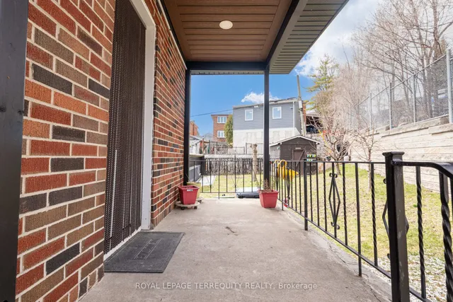 Additional image 31 of 532 Silverthorn Ave