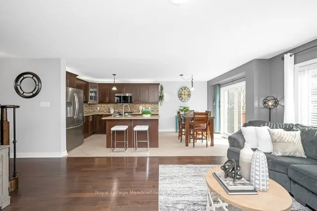 Additional image 17 of 152 Weston Dr