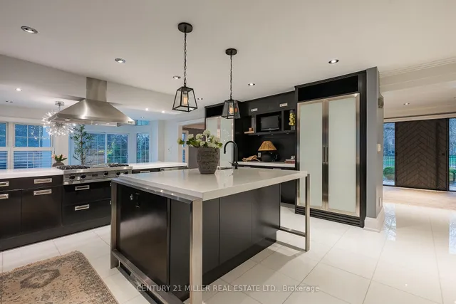 Additional image 16 of 115 Charnwood Dr