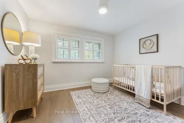 Additional image 21 of 307 South Crt