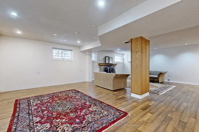 Additional image 36 of 14 Restwell Cres