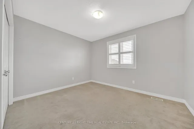 Additional image 40 of 11 Willowrun Dr