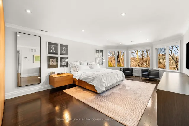 Additional image 23 of 215 Lonsmount Dr