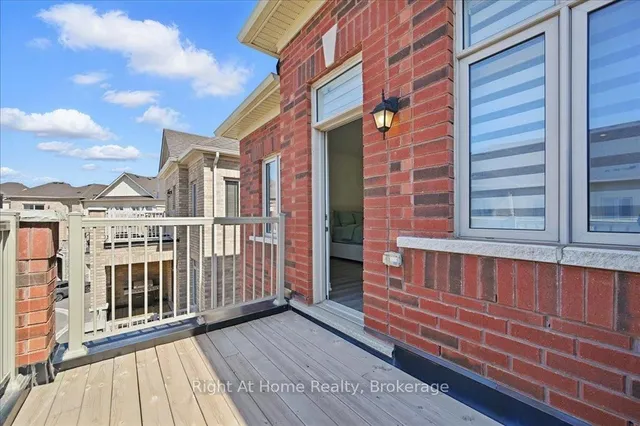 Additional image 42 of 465 Dundas St