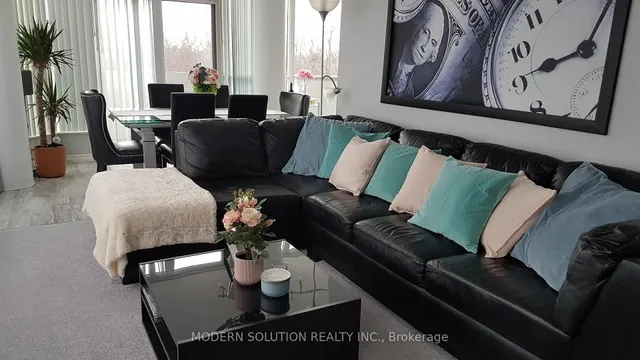 Additional image 4 of 3 Rowntree Rd Unit 312