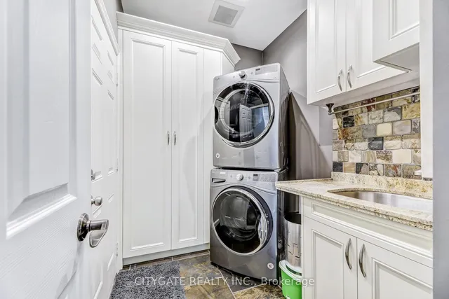 Additional image 19 of 24 Simpson Ave