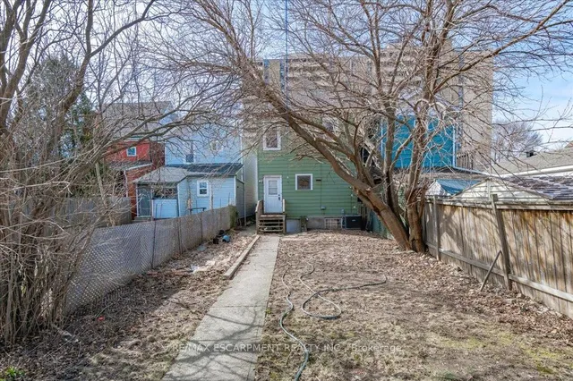 Additional image 34 of 15 Huron St