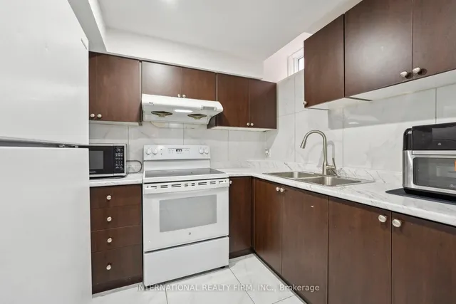 Additional image 40 of 20 Arid Ave