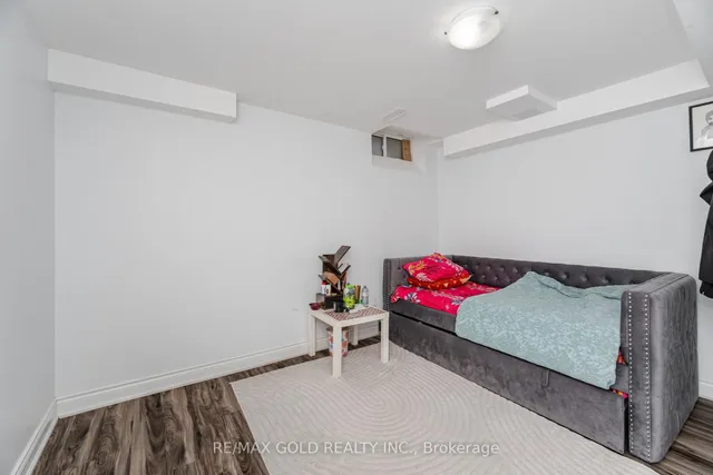 Additional image 44 of 49 Argelia Cres