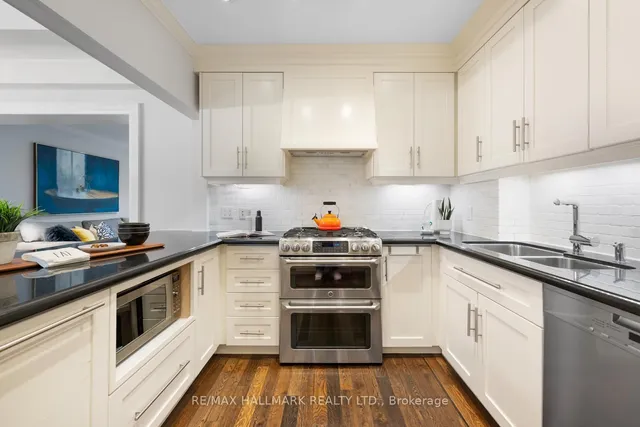 Additional image 14 of 176 Melrose Ave