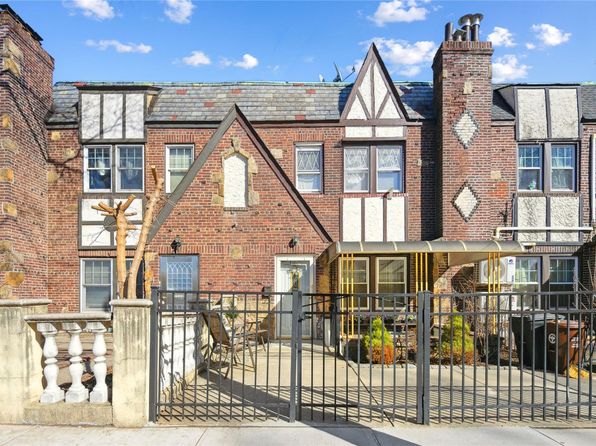 21-25 146 Street, Whitestone, NY 11357