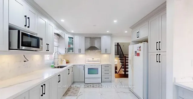 Additional image 5 of 7433 Sigsbee Dr