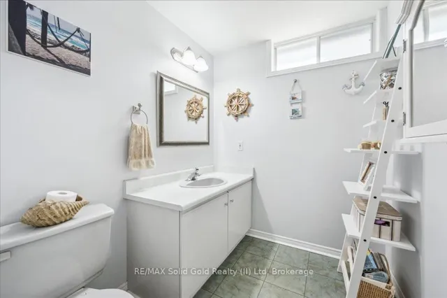 Additional image 30 of 5 Quinte Cres