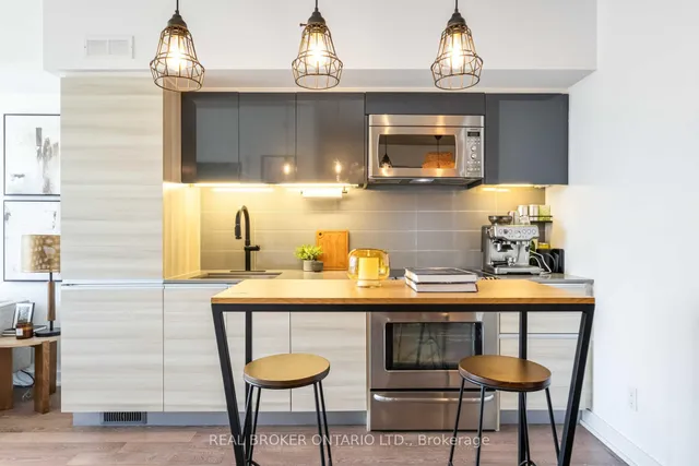 Additional image 46 of 1190 Dundas St Unit 318