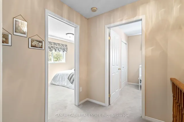 Additional image 25 of 18 Naples Blvd