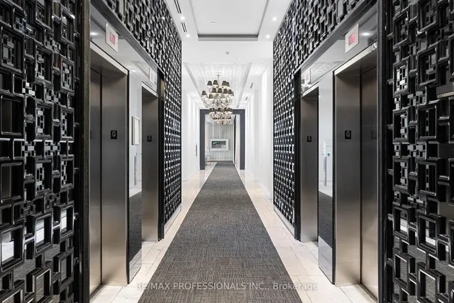 Additional image 28 of 88 Park Lawn Rd Unit 911