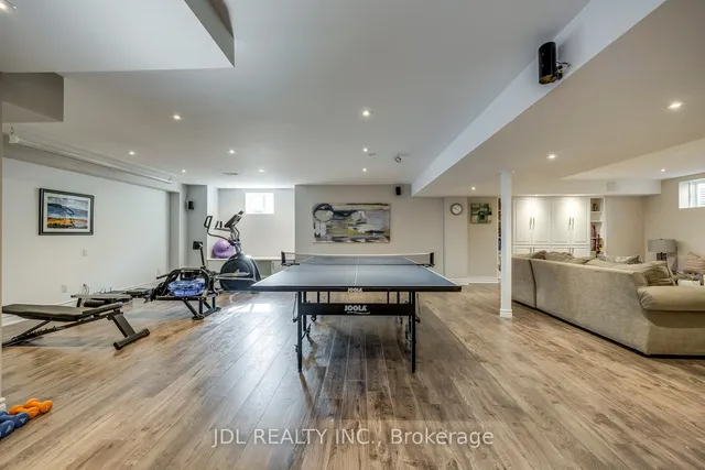 Additional image 42 of 222 Magnolia Cres