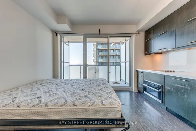 Additional image 10 of 1080 Bay St Unit 2707