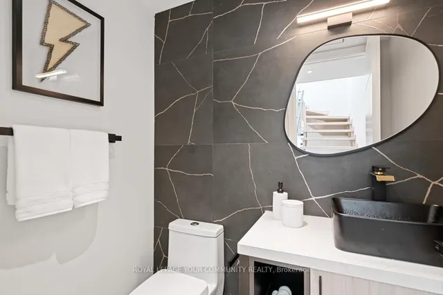 Additional image 14 of 266 Westlake Ave