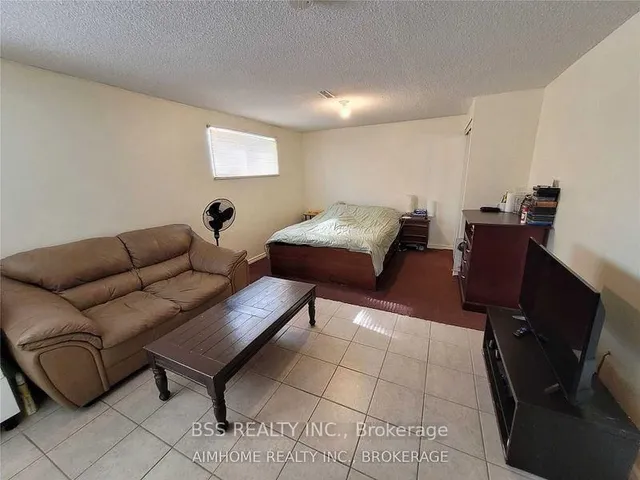 Additional image 8 of 3699 St. Clair Ave