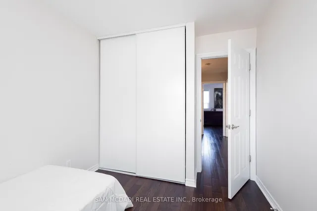 Additional image 20 of 80 Longbourne Cres