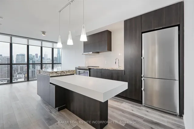 Additional image 6 of 101 Charles St Unit 1703