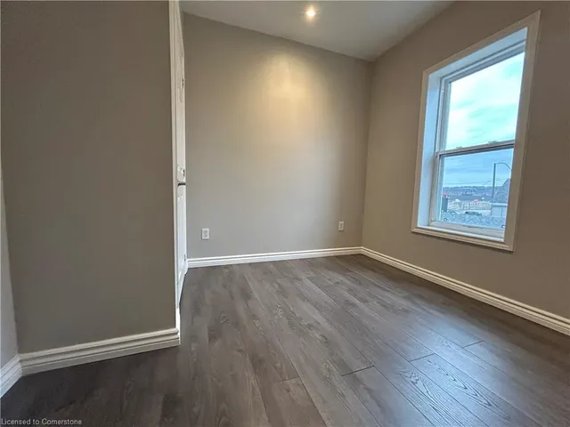 Additional image 26 of 22 Whitfield Ave