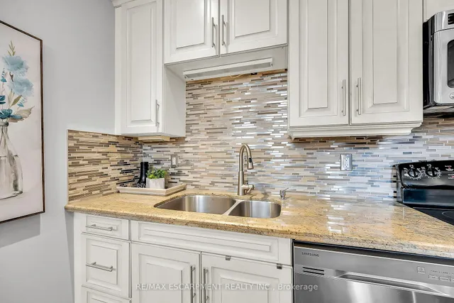 Additional image 18 of 86 HERKIMER St Unit LL2