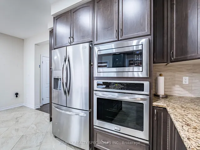 Additional image 12 of 23 Henry Moody Dr