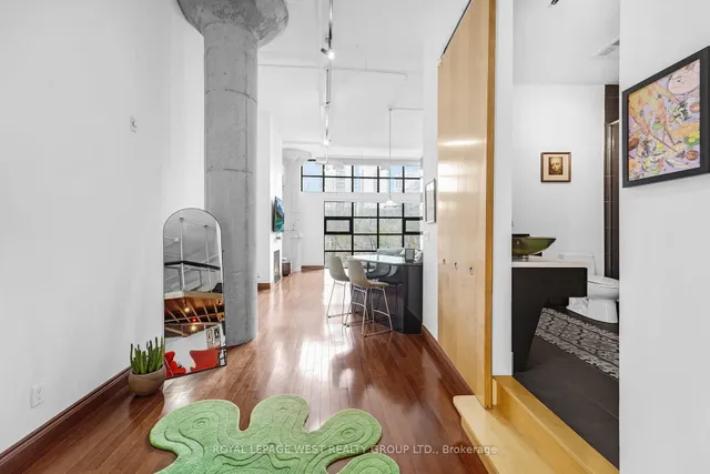 Additional image 18 of 90 Sumach St Unit 416