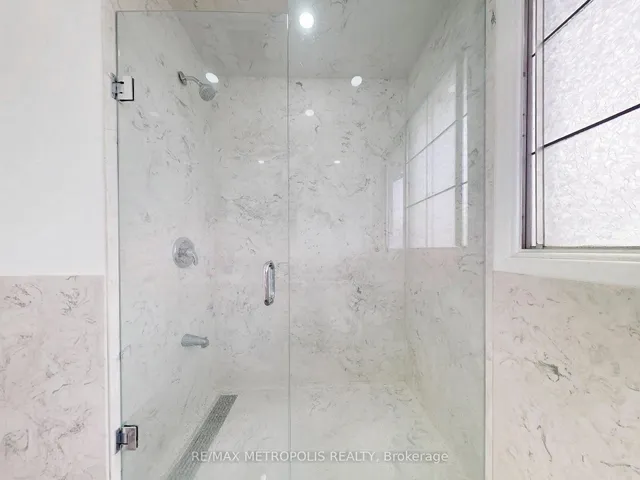 Additional image 26 of 7033 Netherbrae Rd Unit 8