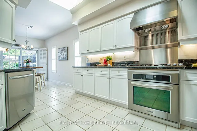 Additional image 27 of 2156 Country Club Dr