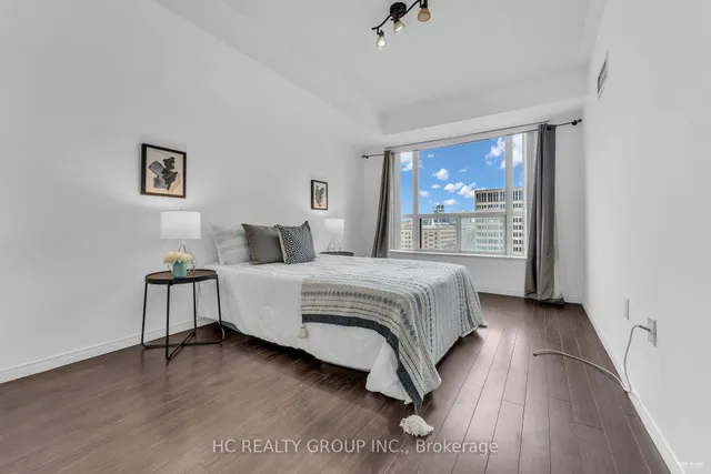 Additional image 23 of 889 Bay St Unit 1011