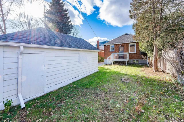 Additional image 2 of 905 Islington Ave