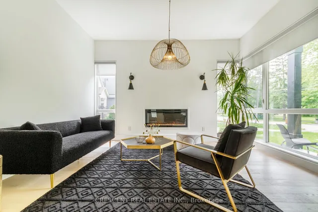 Additional image 9 of 151 Shaver Ave