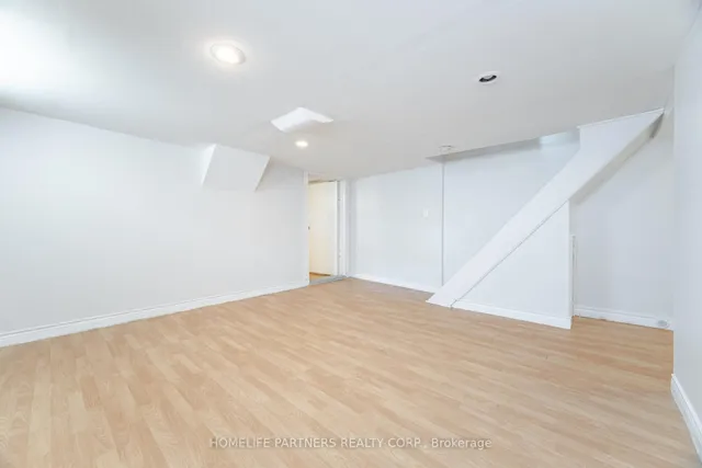 Additional image 38 of 63 Eileen Ave