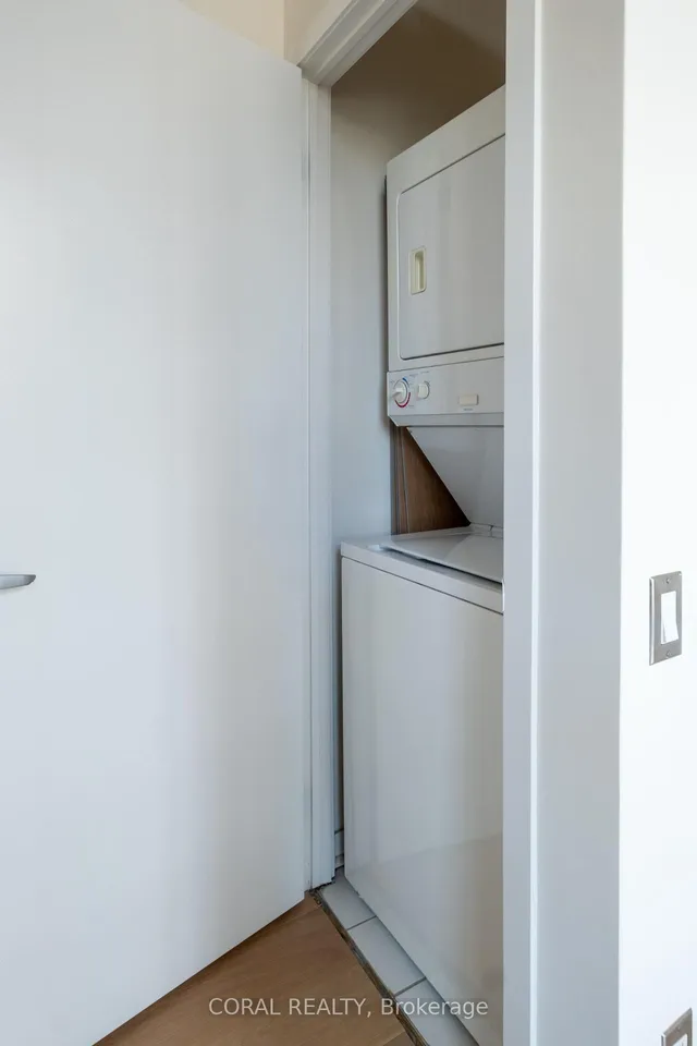 Additional image 27 of 736 Dundas St Unit 407